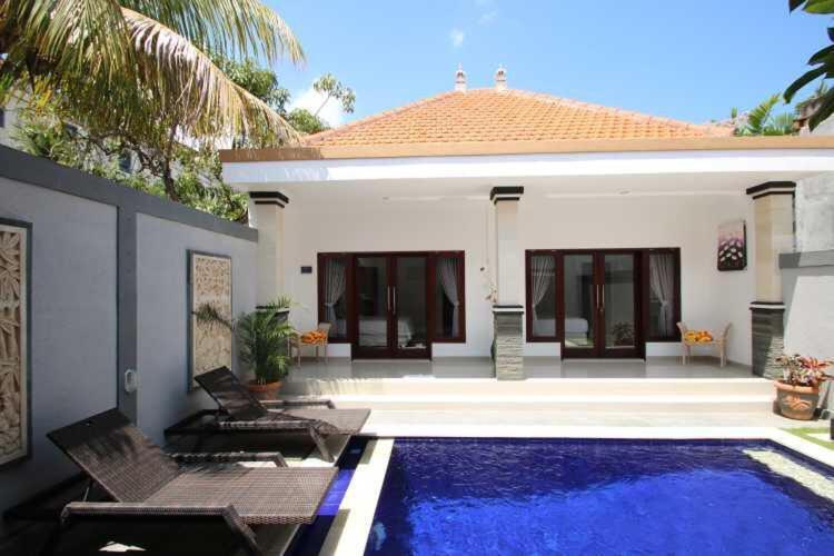 Villa Positano Seminyak Eksteriør billede