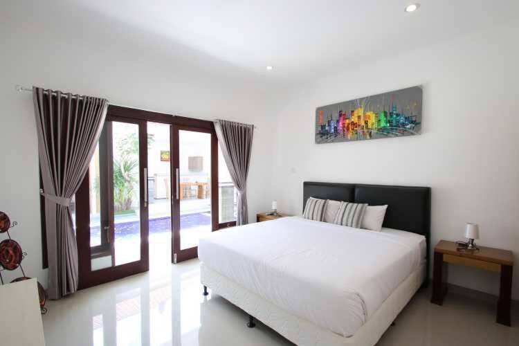 Villa Positano Seminyak Eksteriør billede